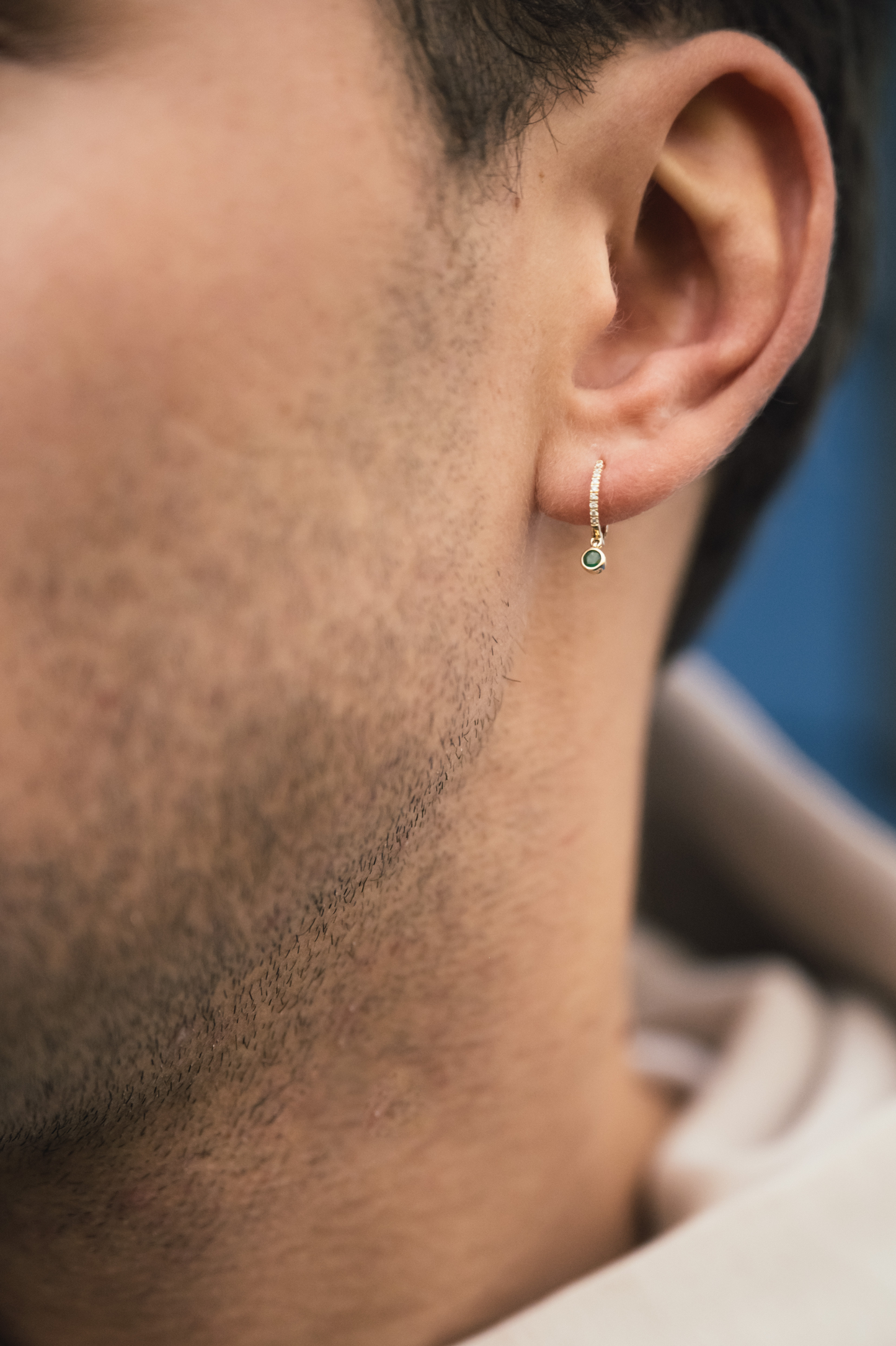 Boucle d'Oreille Unique - Maï Émeraude
