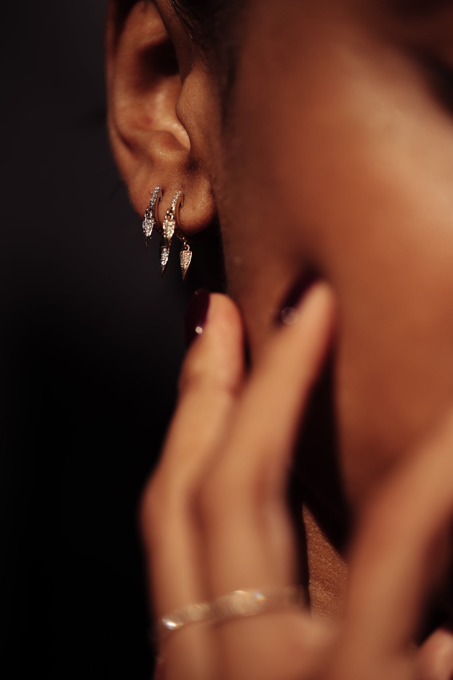 Boucle d'Oreille Unique - Créole Auré - Or blanc